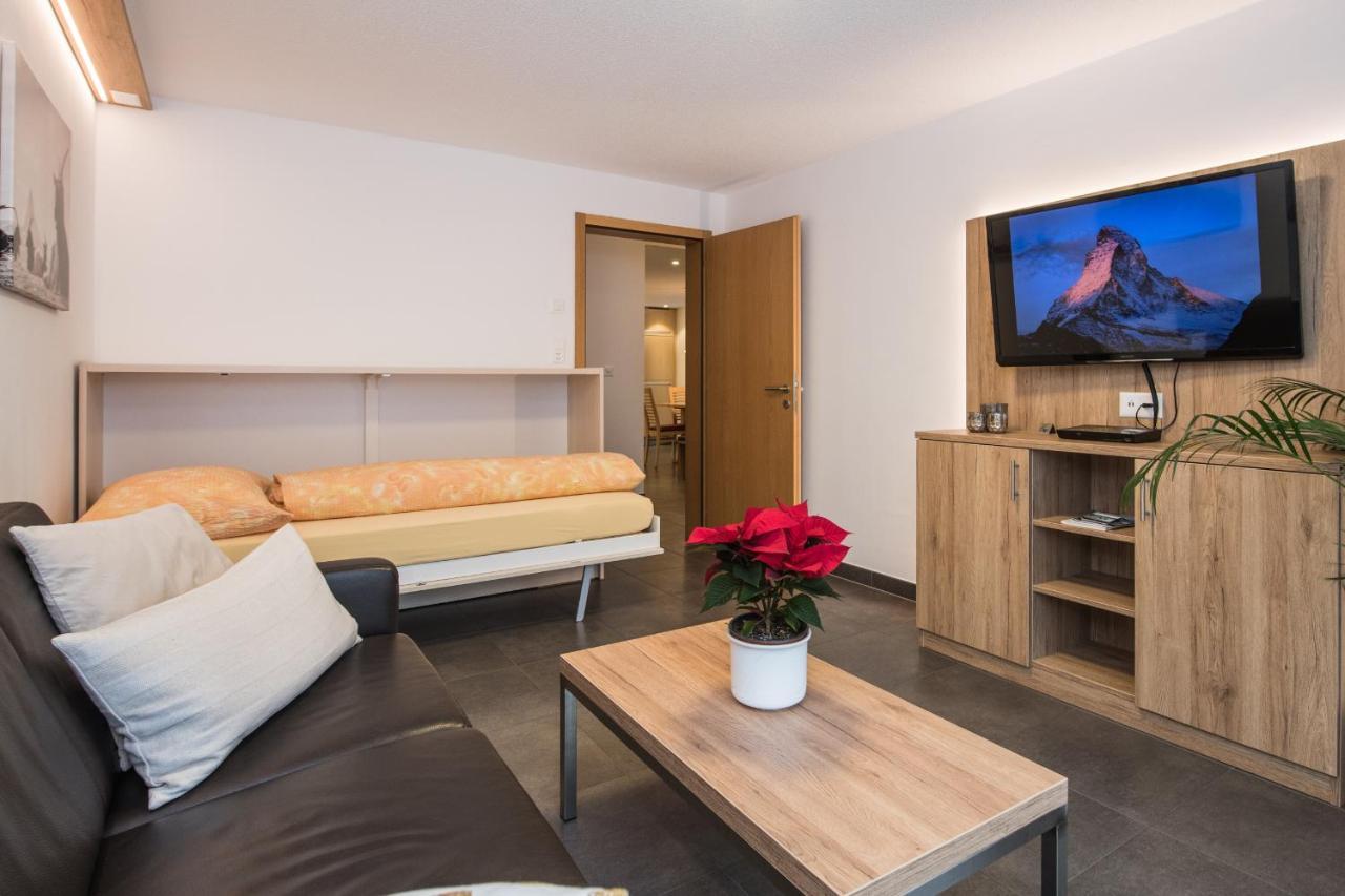 Ferienhaus Matterhorngruss Zermatt Extérieur photo